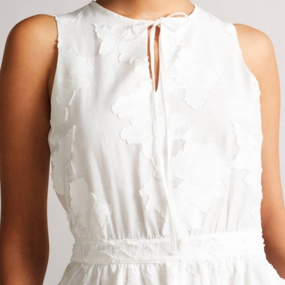 TED BAKER LONDON Mini Dress Maylee Floral Appliqué Tie-front Cotton White 6 - Picture 6 of 16